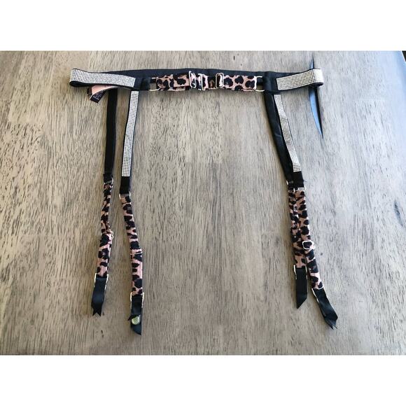 Victoria's Secret Shine on Garter Belt with Leopard Print and Rhinestone - M/L - Picture 6 of 6